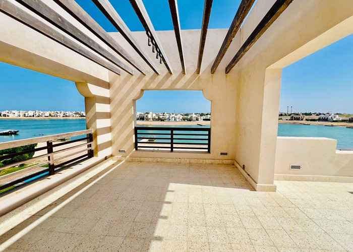 3 BR Twin villa with lagoon view & Pool - 10